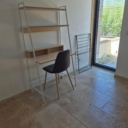 Διαμέρισμα Mas Renove A Alès