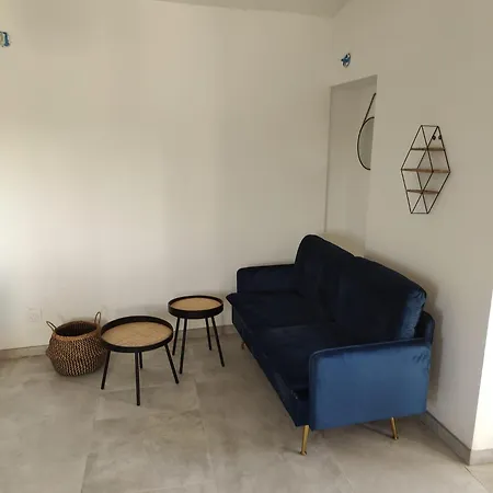 Mas Renove A Διαμέρισμα Alès